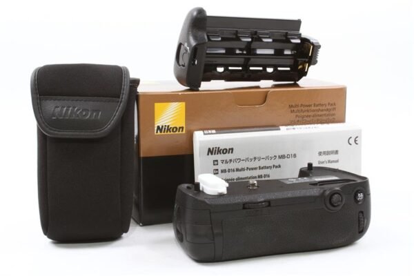 Nikon MB-D16 Multi Battery grip - Image 2