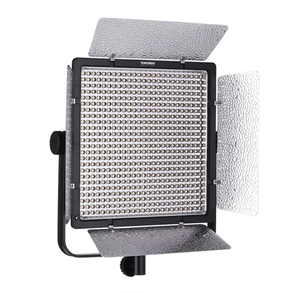 YONGNUO YN860 3200-5500k LED PHOTO LIGHT