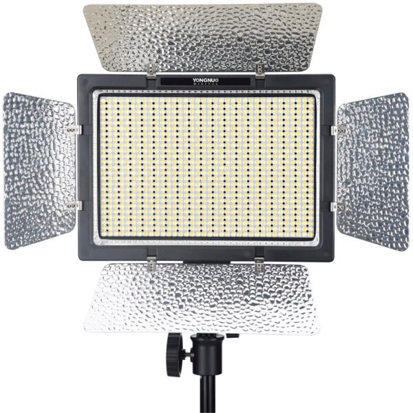 Yongnuo YN-900 (5500K) Led Video Light