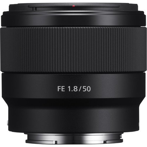 Sony FE 50mm f/1.8 lens standing upright, available in Lebanon at Zoom Photo Pro