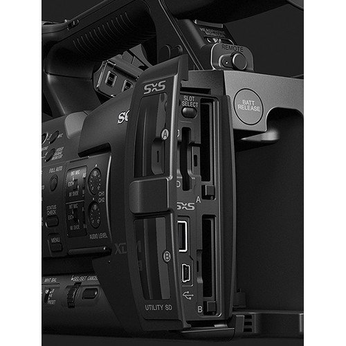 Dual memory card slots of the Sony PXW-X160