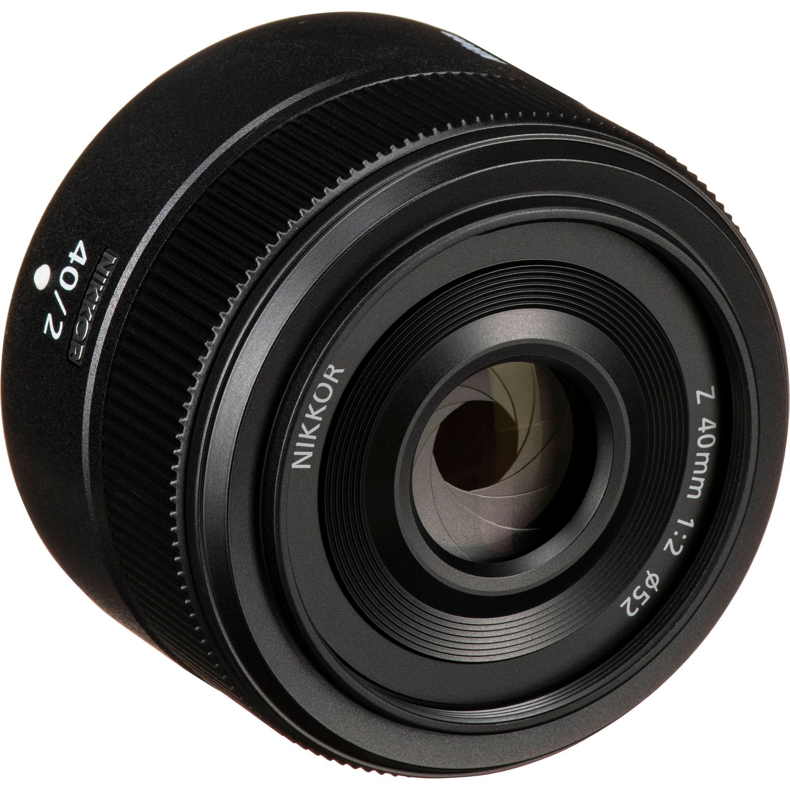 Close-up of the front element and coatings of the Nikon Z 40mm f/2