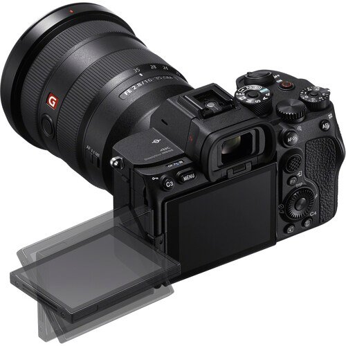 Side-opening vari-angle screen of the Sony a7S III