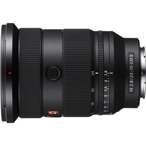 Aperture ring and zoom ring of the Sony FE 24-70mm GM II